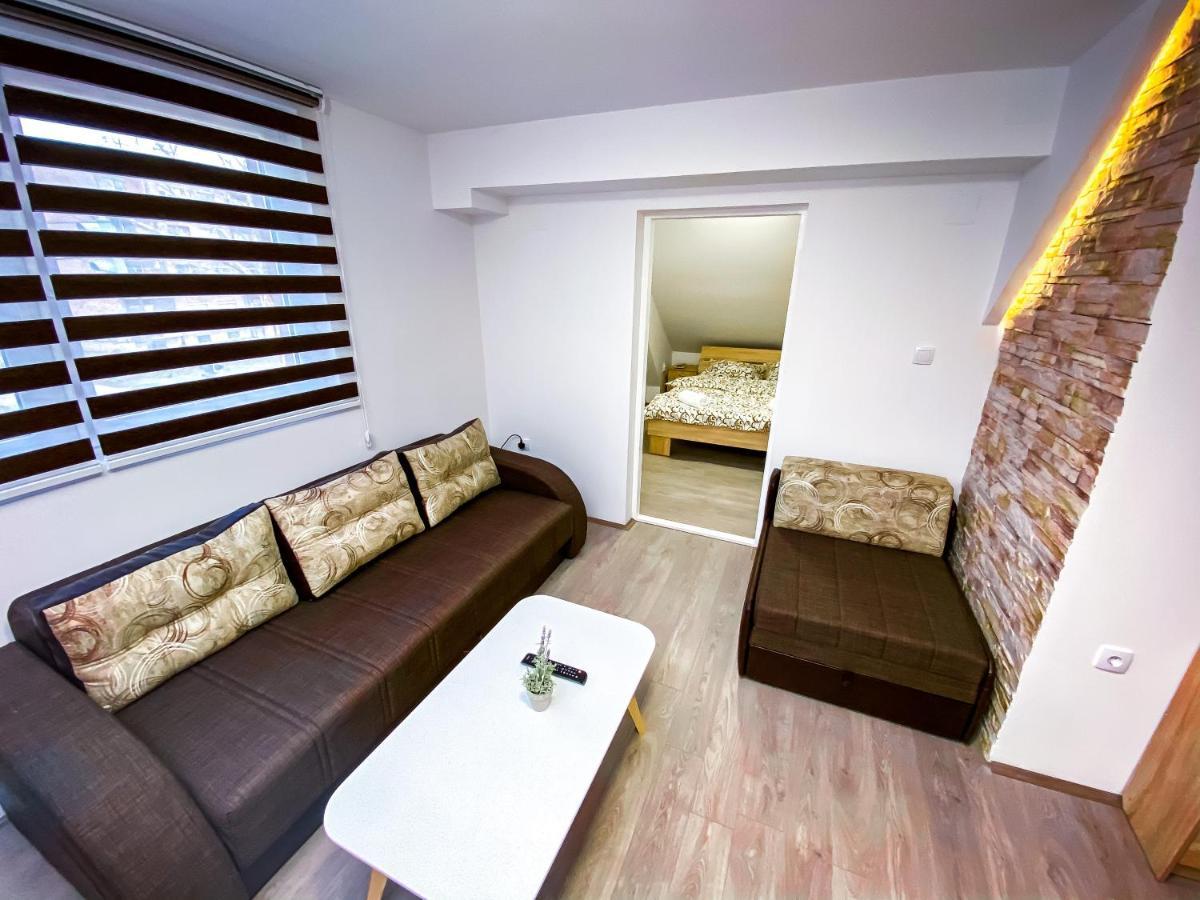 Kiko Apartmani Zrenjanin Exterior foto