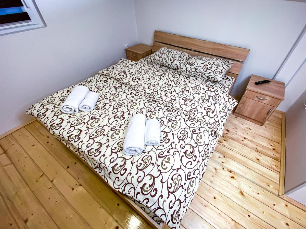 Kiko Apartmani Zrenjanin Exterior foto