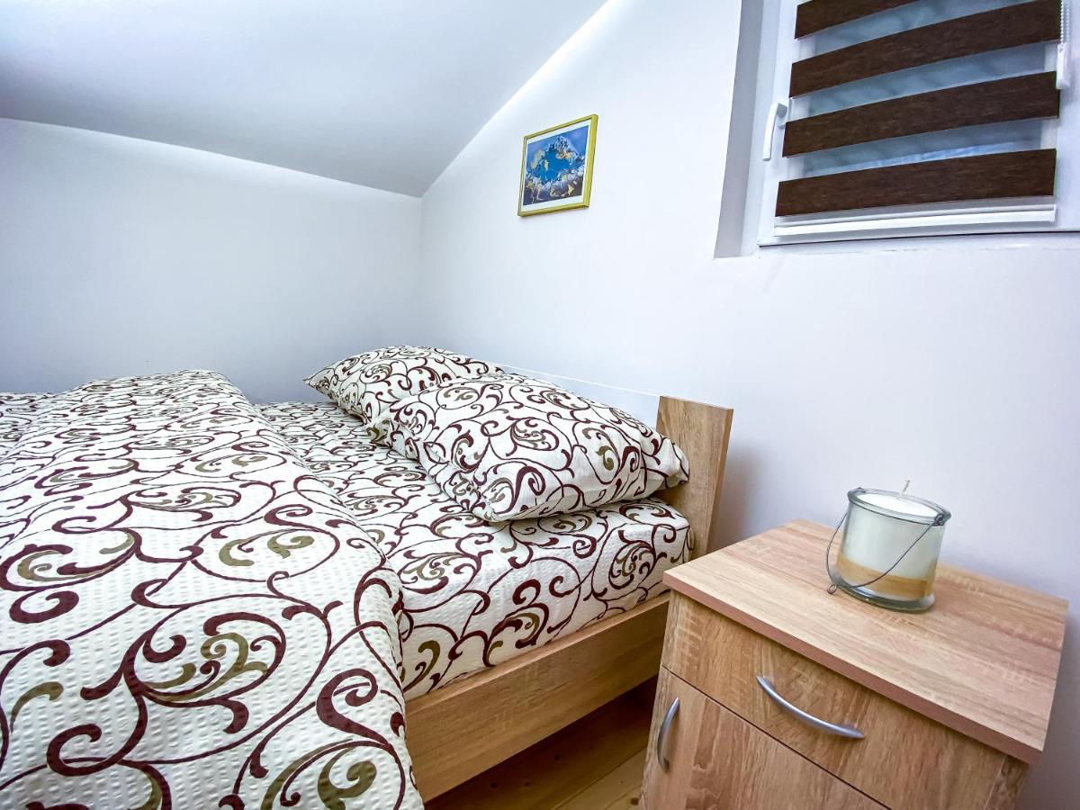 Kiko Apartmani Zrenjanin Exterior foto